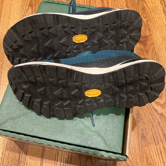 Danner | Trailcomber Hiking Shoes 6.5 EUC Teal & Orange - Picture 7 of 9